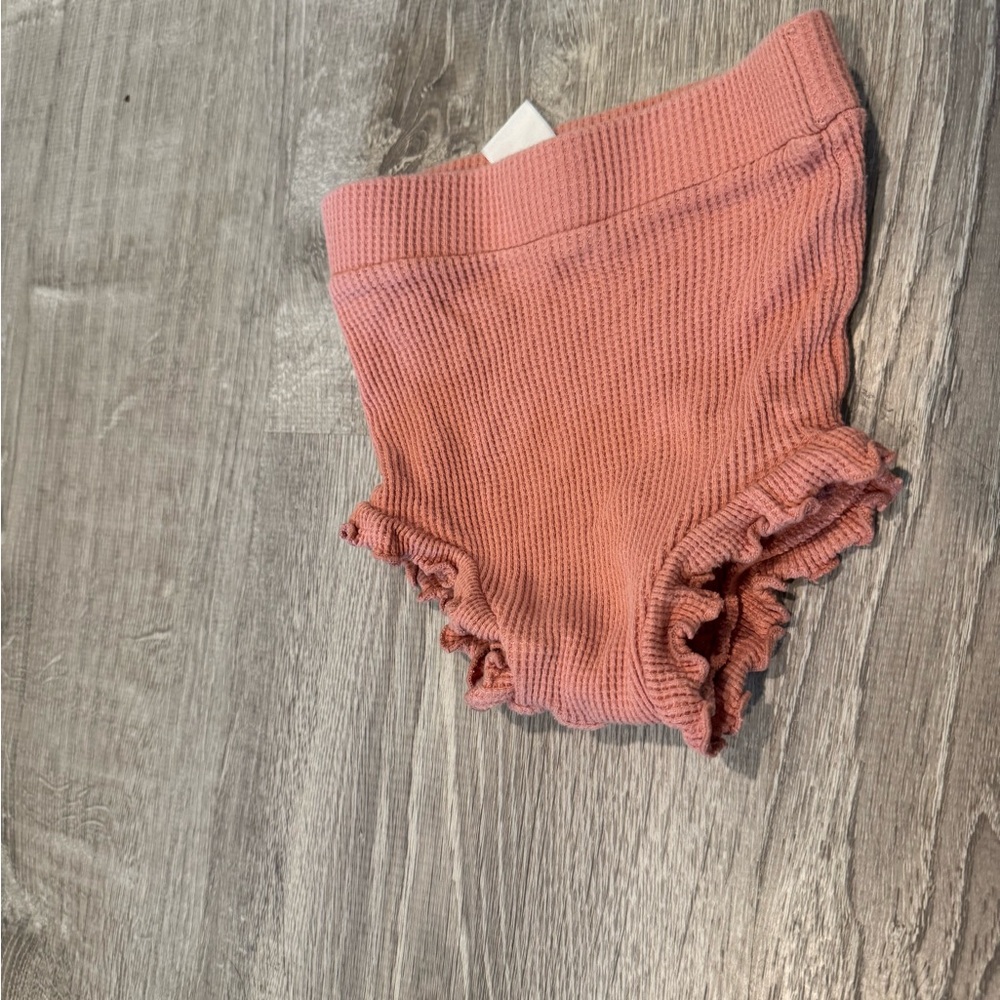 Ruffled waffle knit bloomers - SpearmintLove 12-18m